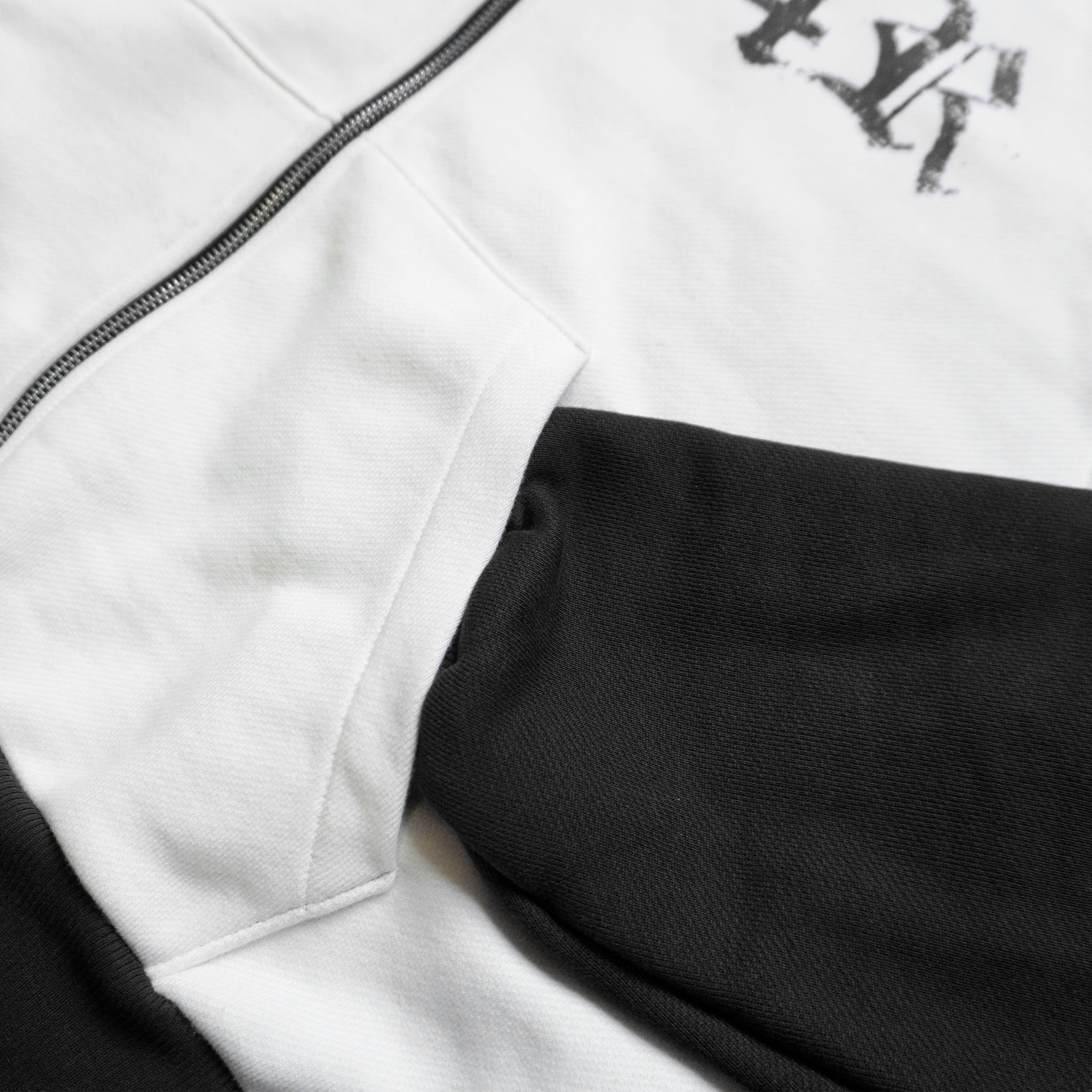 YAKUZA ZIP HOODIE Black/White