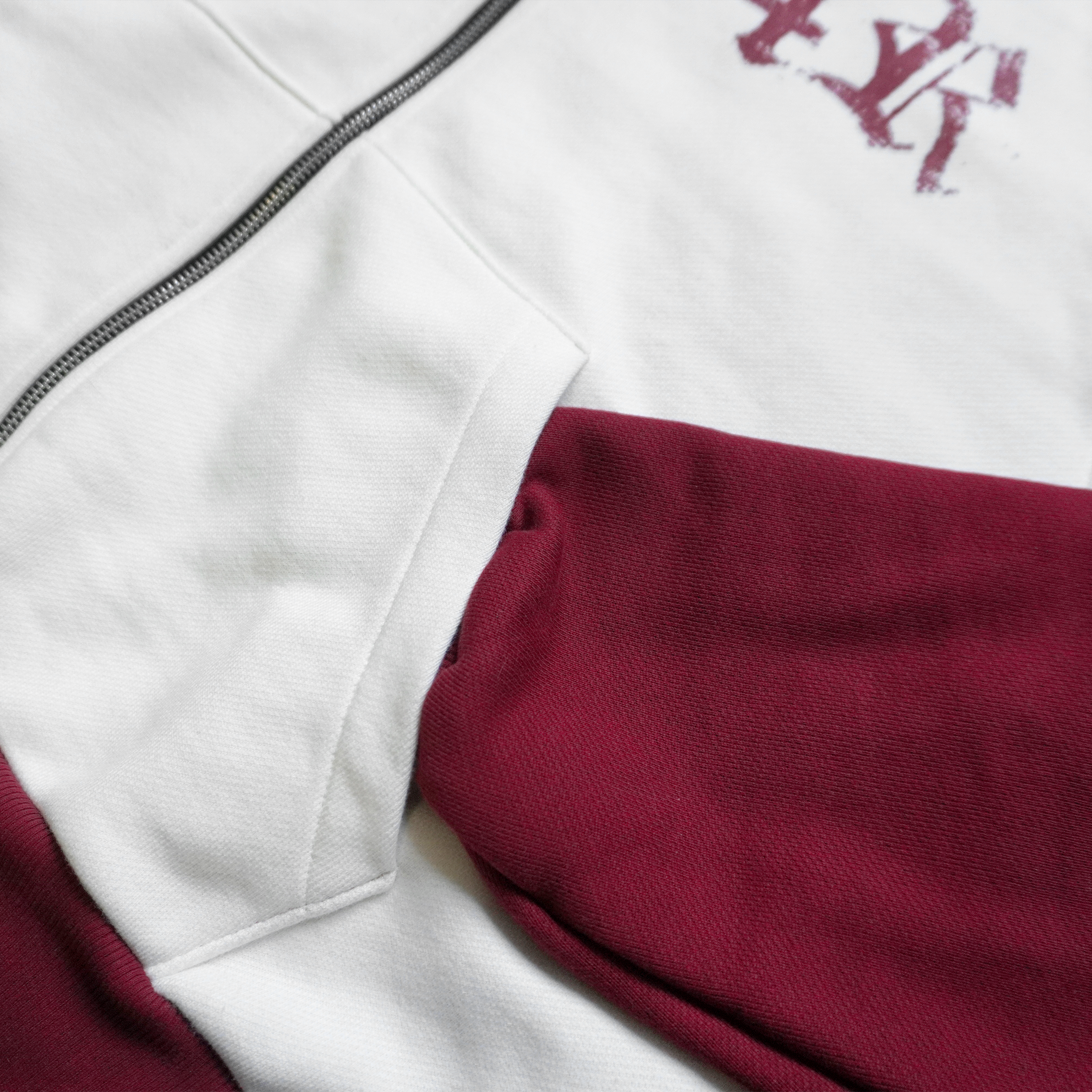 YAKUZA ZIP HOODIE Bordeaux/White